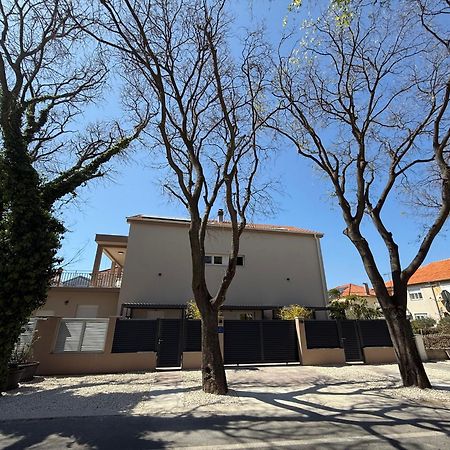 זאדאר Sara Residence מראה חיצוני תמונה