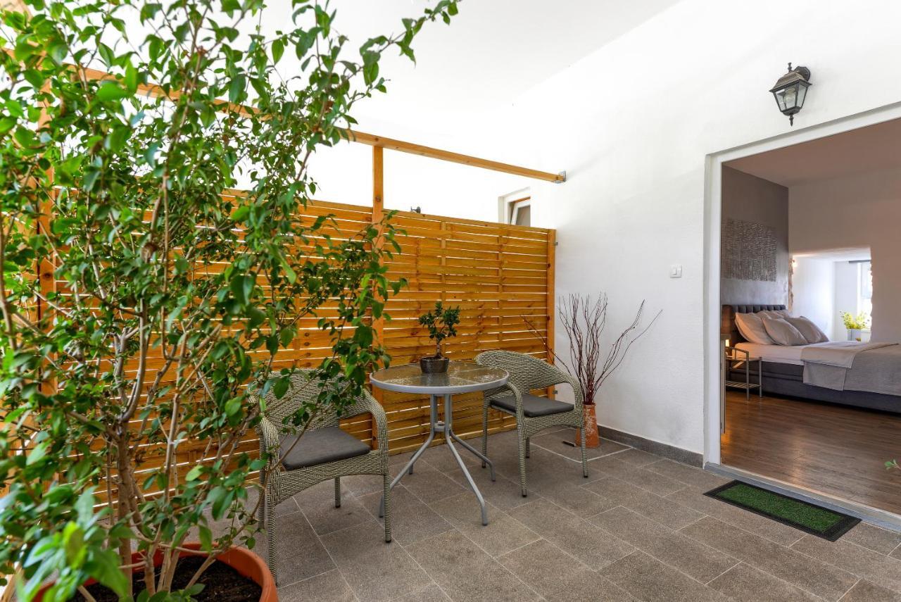 זאדאר Sara Residence מראה חיצוני תמונה