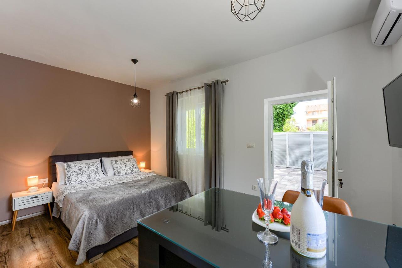 זאדאר Sara Residence מראה חיצוני תמונה