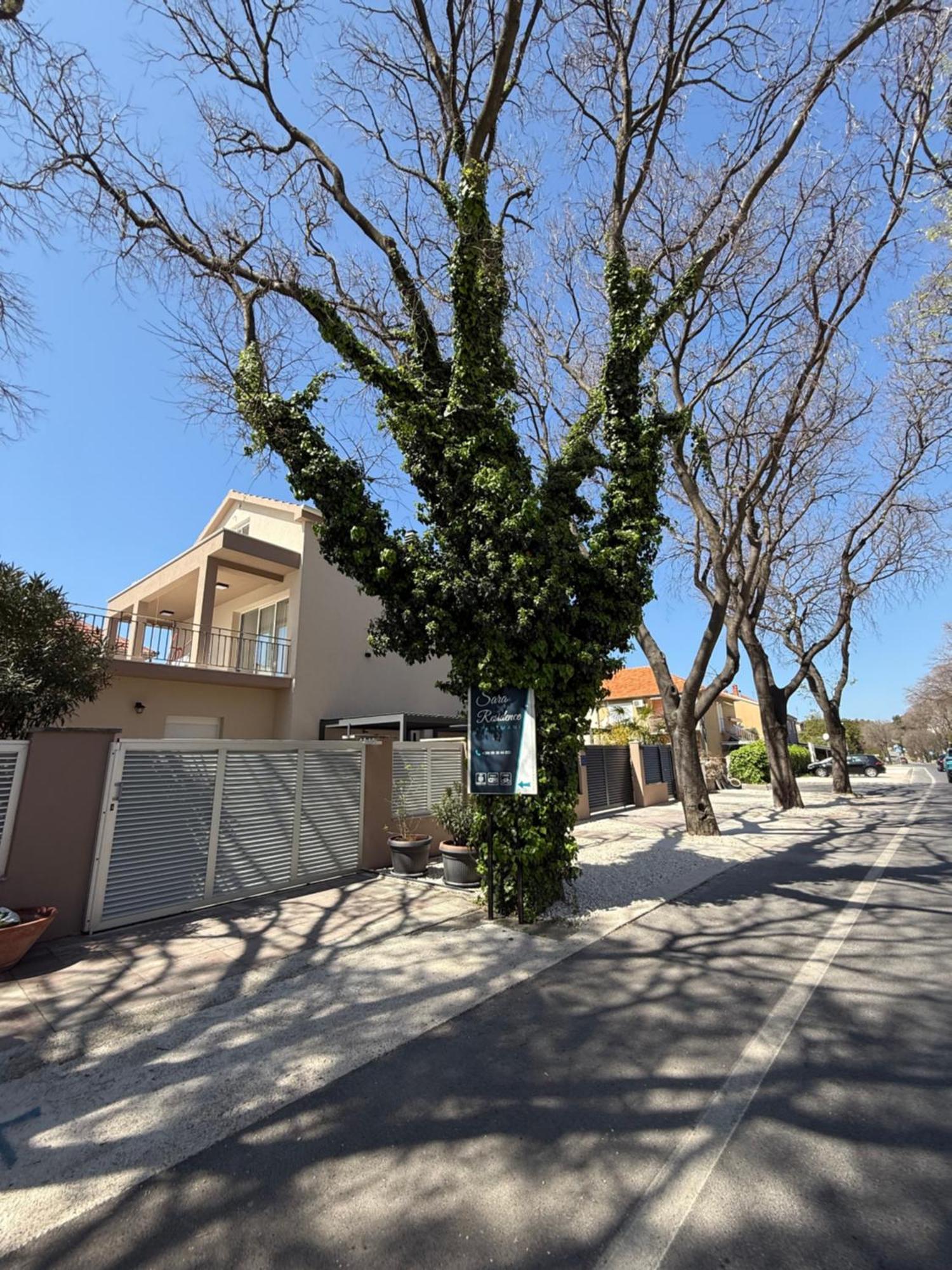 זאדאר Sara Residence מראה חיצוני תמונה