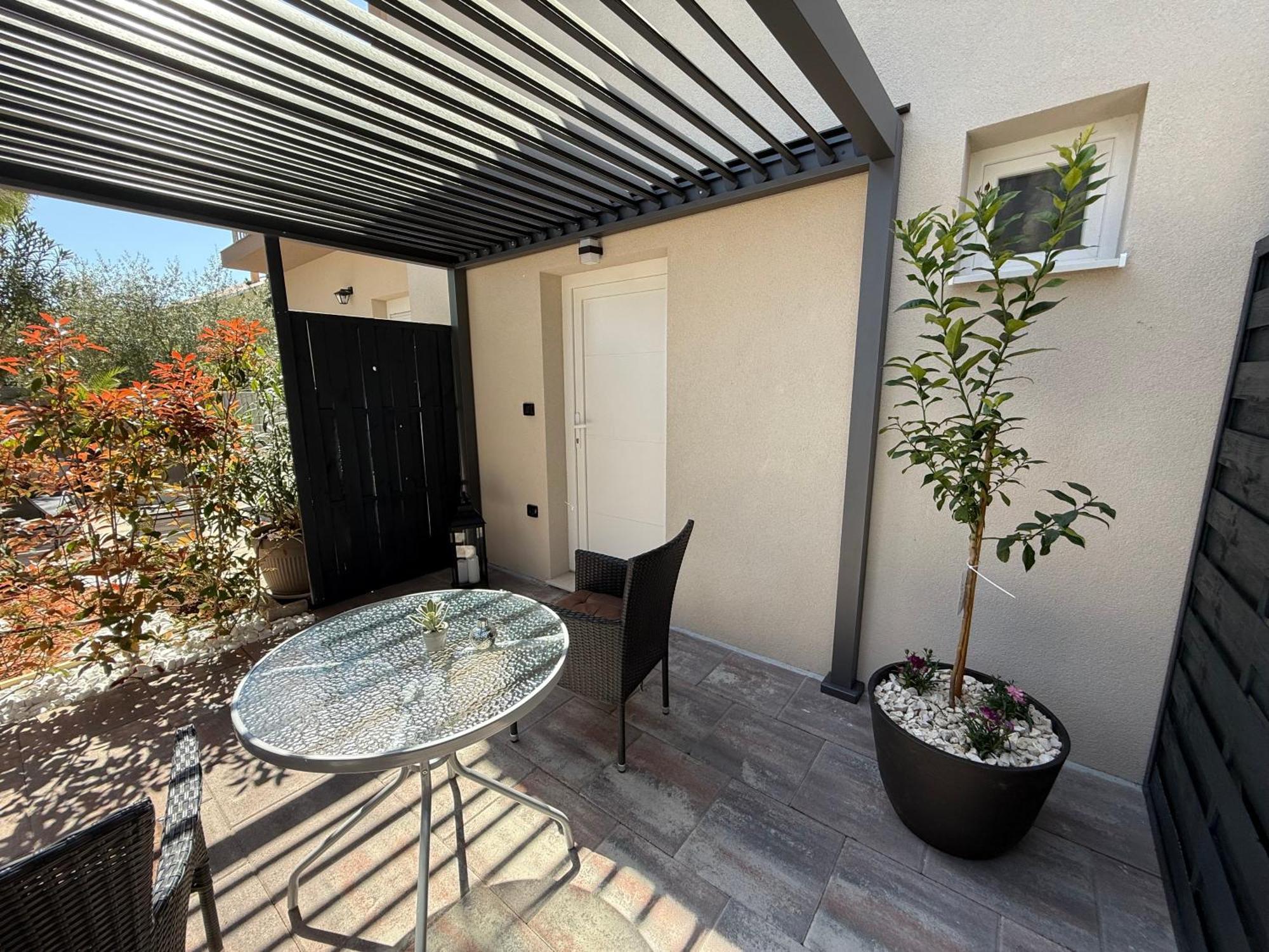 זאדאר Sara Residence מראה חיצוני תמונה